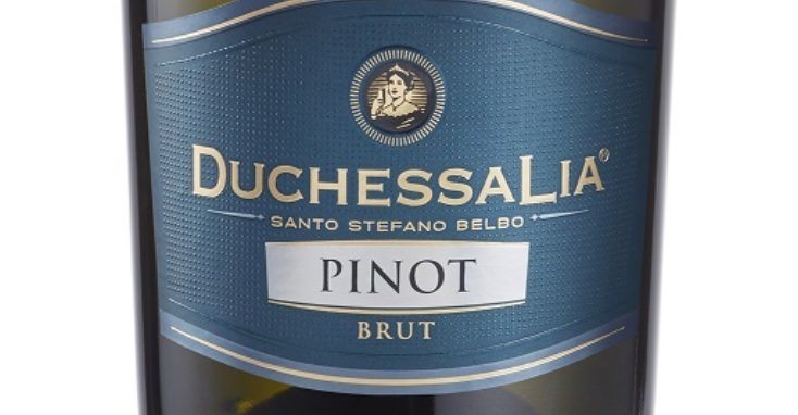 Pinot Brut Duchessa Lia Fresche Bollicine Per Una Calda Estate Newsfood Nutrimento E Nutrimente News Dal Mondo Food
