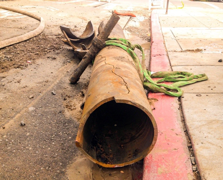 EBMUD repairs burst pipes in West Berkeley