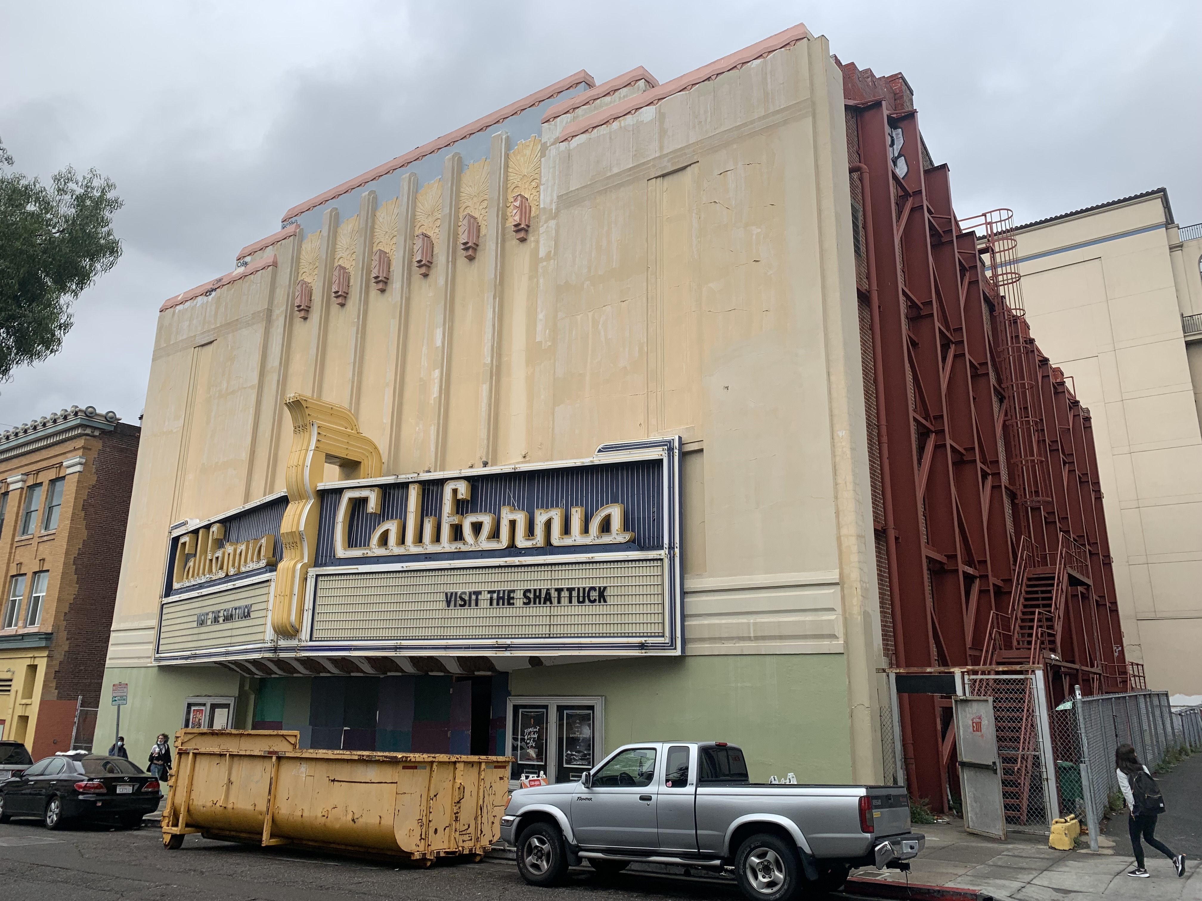 Owners Move To Sell Berkeley S California Theatre
