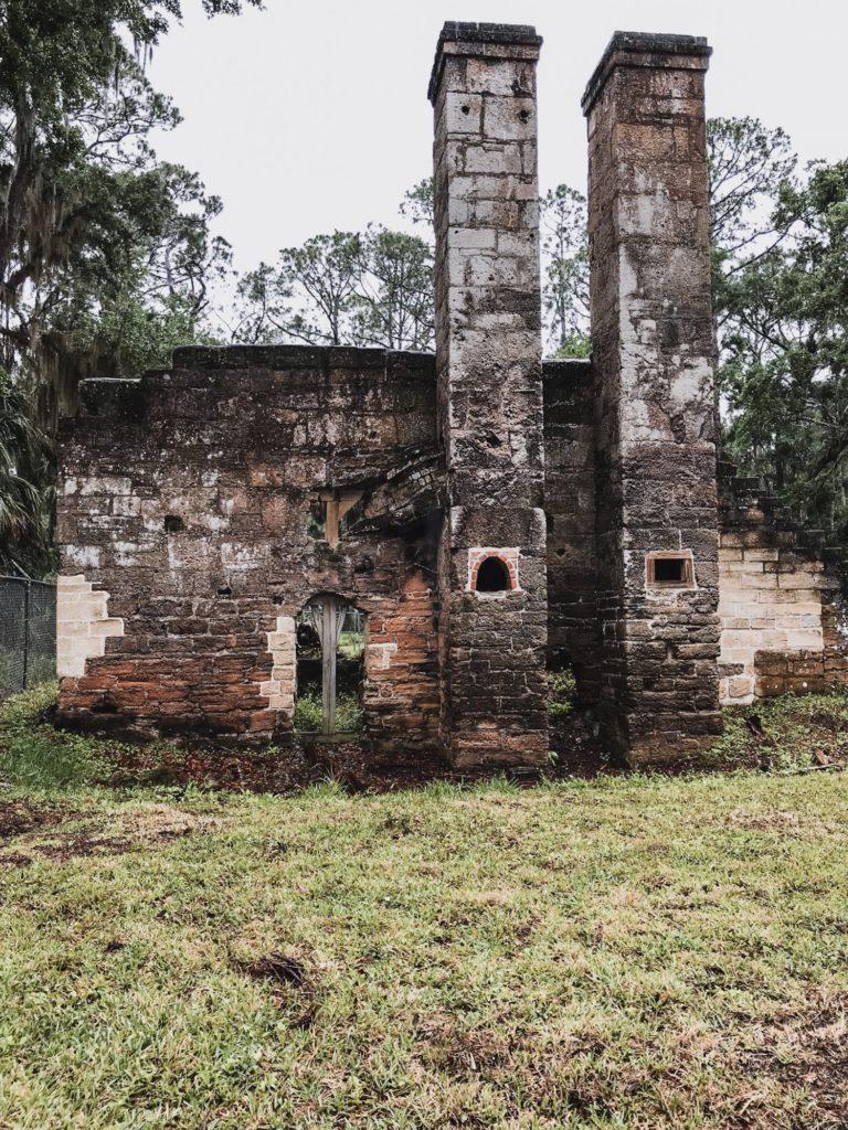 Dummit plantation mill ruins