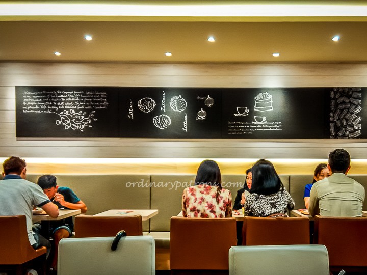 MOS Cafe