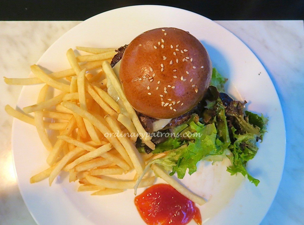 Huber Bistro Singapore - 14