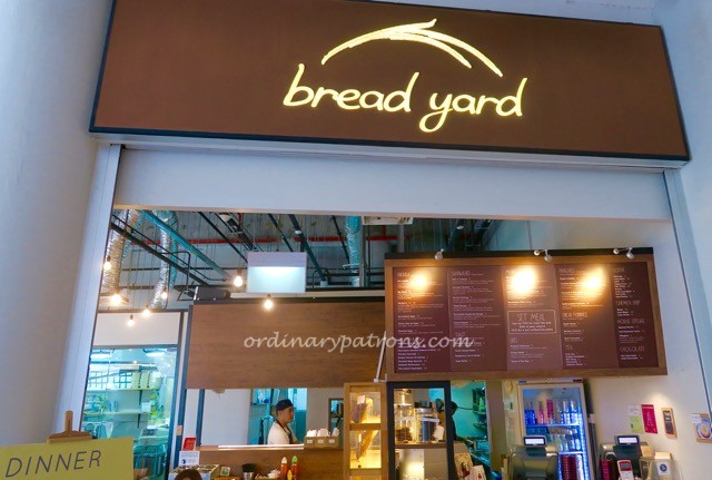 Bread Yard Fusionopolis Cafe - 1