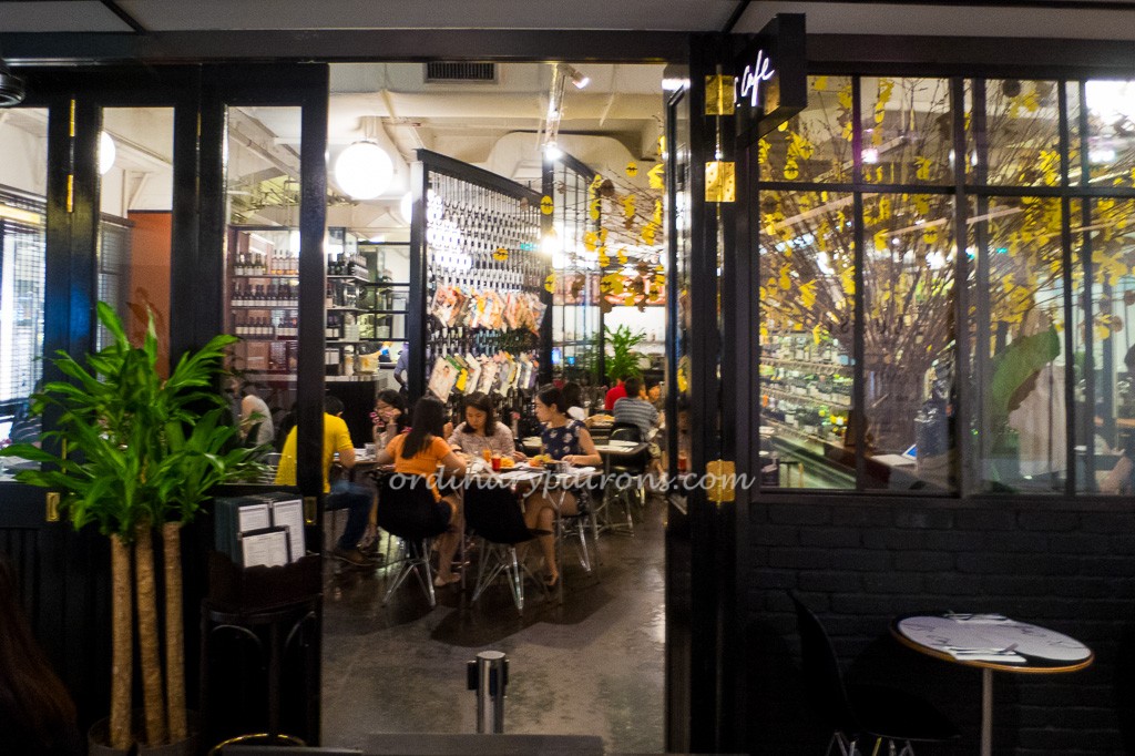 PS Cafe Paragon