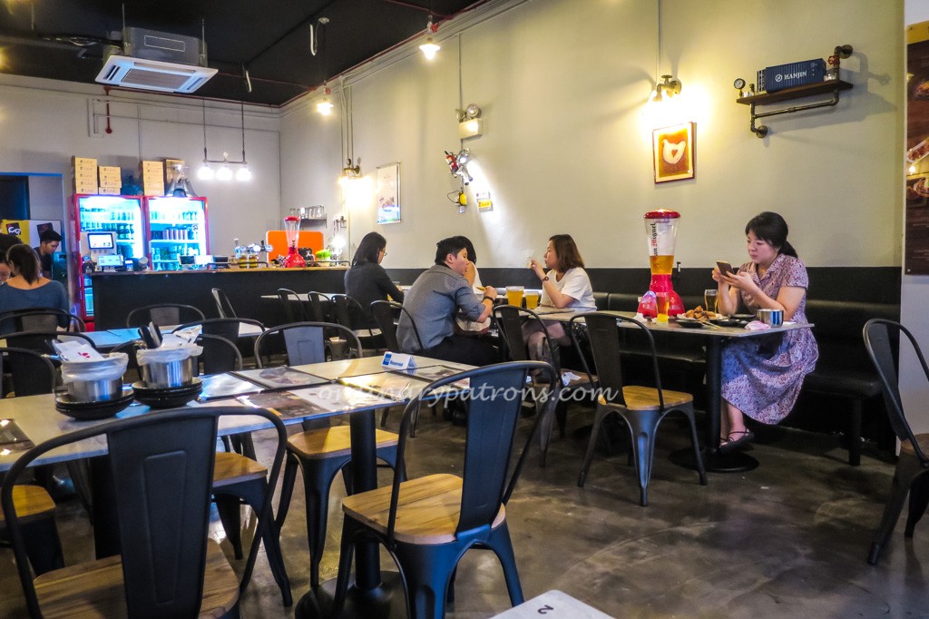 Oven & Fried Chicken (오꾸닭 & 쌀통닭) Tanjong Katong