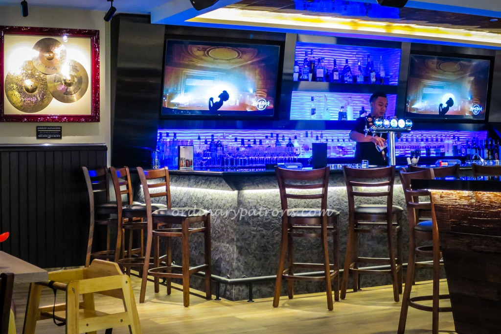 Hard Rock Cafe-13