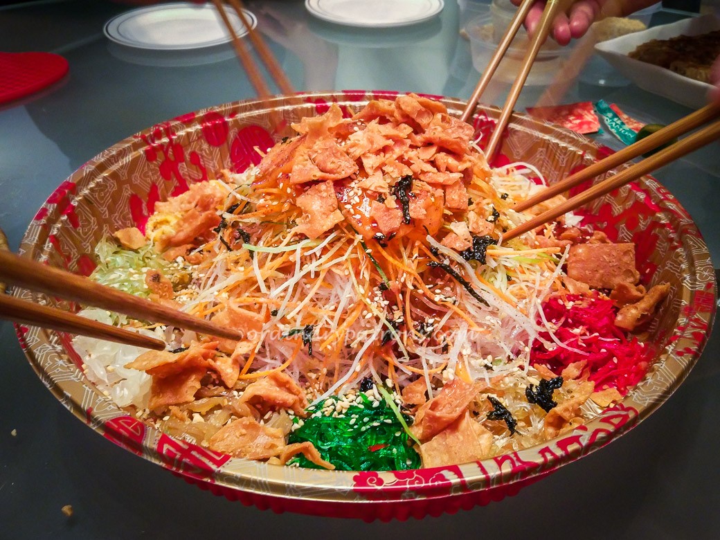 8 Lucky Foods for Chinese New Year and Where to Eat Them