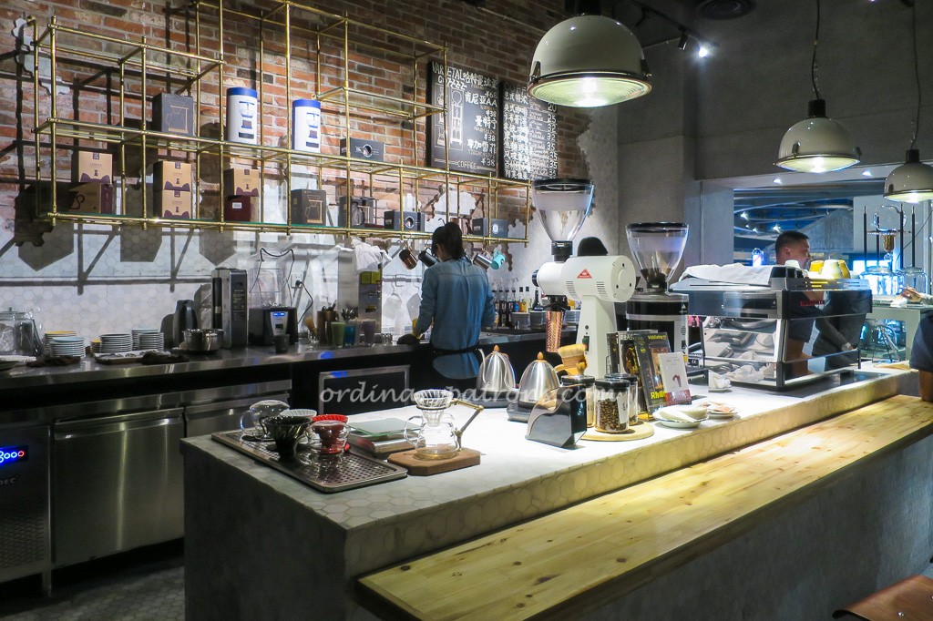 Modern Sky Lab Cafe