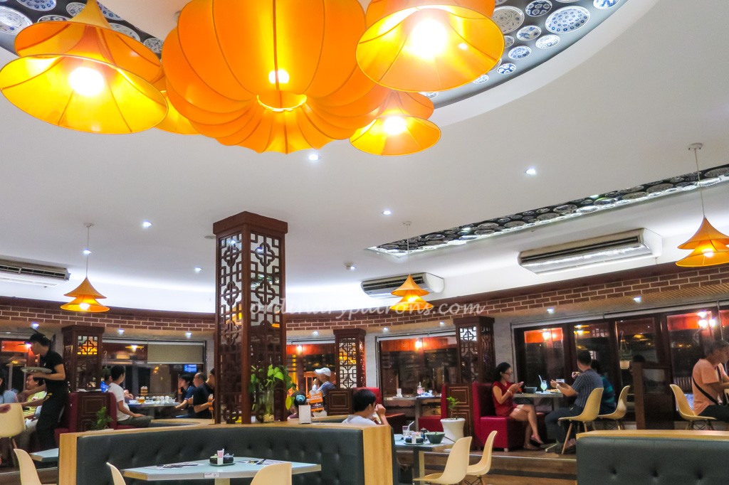 Mon Hue Restaurant