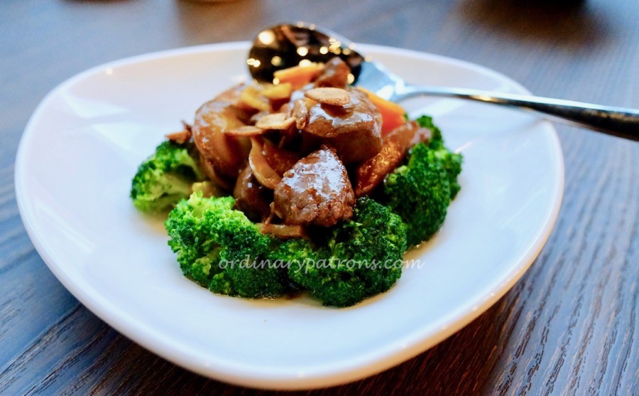 MYO restaurant Angus ribeye cubes with garlic