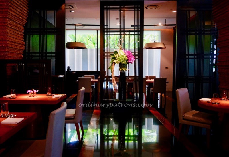 Nahm Bangkok, Metropolitan Hotel
