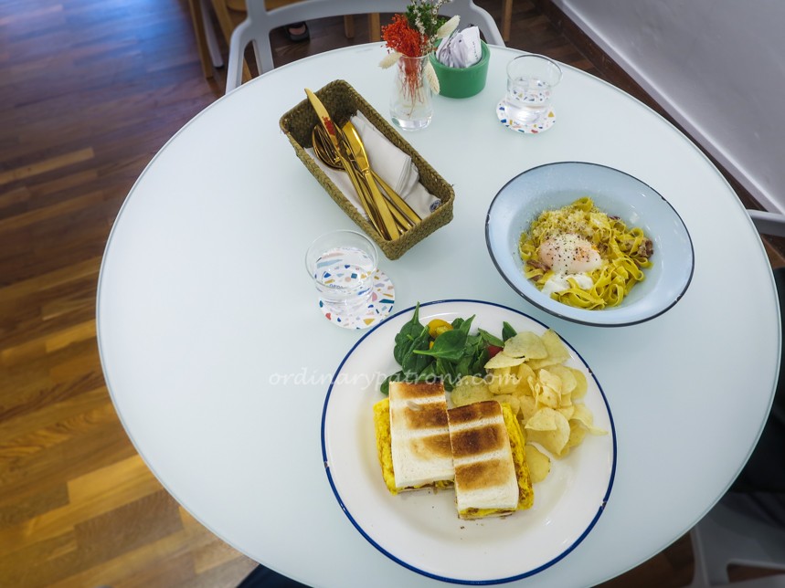 Lunch at Grids & Circles Cafe