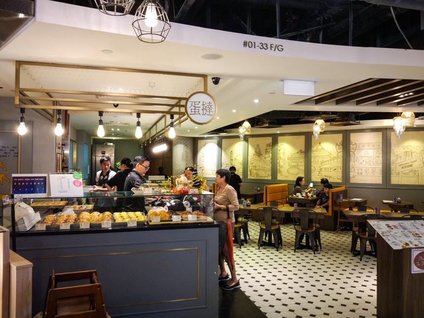 Honolulu Café at The Centrepoint