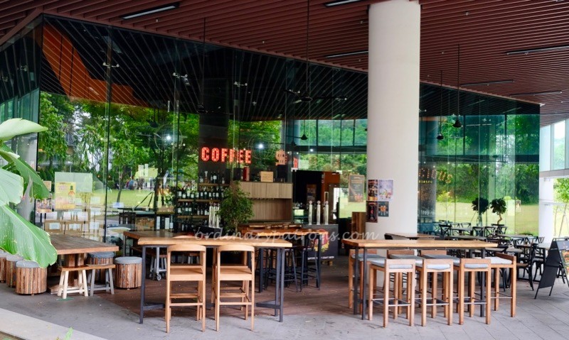 Bodacious nice cafe to chill in Singapore