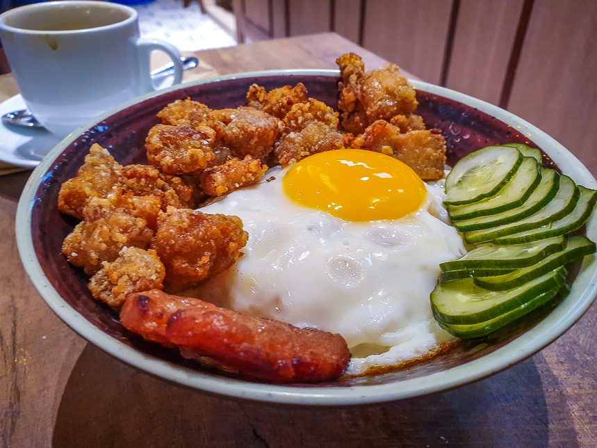 Popcorn chicken Rice Bowl at Fong Sheng Hao Singapore