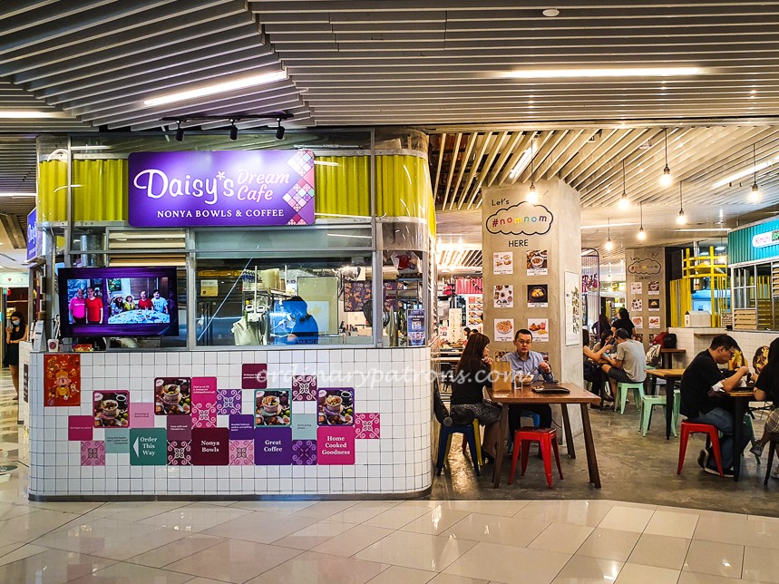 Kinex Food Hall