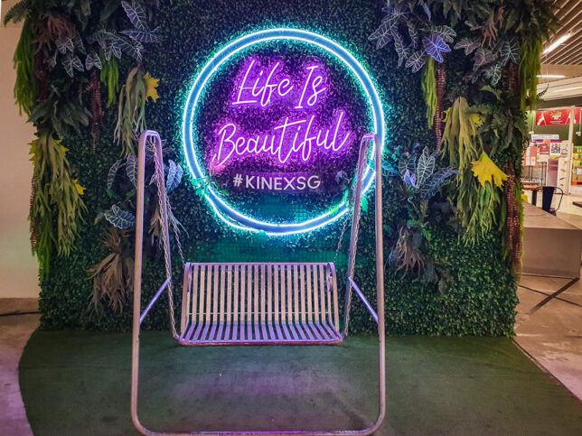 Life is beautiful with diverse KINEX food options - from trendy cafes to affordable street food; regional specialties, halal, vegan, gluten free & paleo friendly dishes.