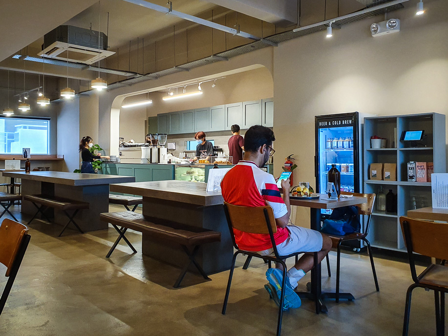 Habitat Coffee Cafe at King George's Avenue
