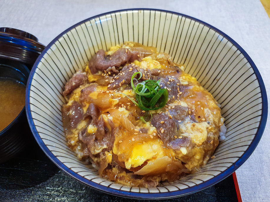 Beef Bowl at GyoGyo Funan