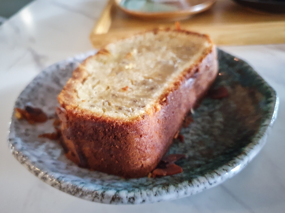 Almond Chia Seed Bread at Onalu