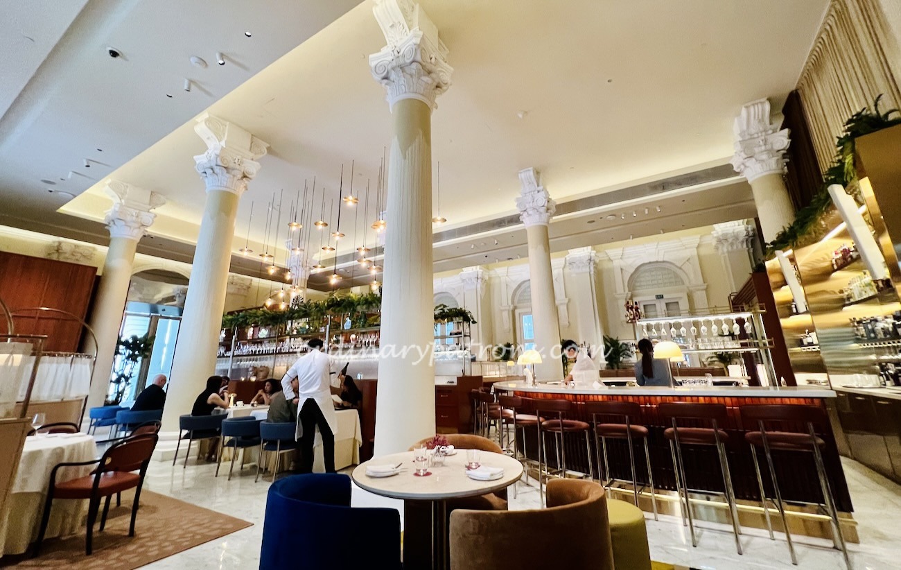 Brasserie Astoria Singapore Victoria Concert Hall 