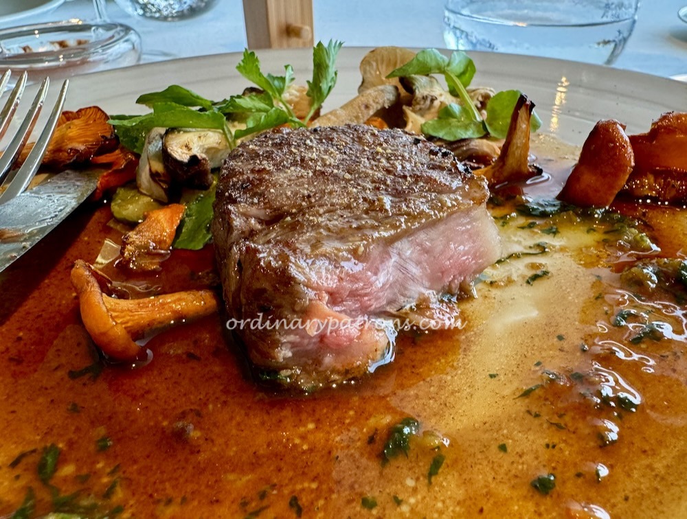 Esterre Tokyo restaurant review Palace Hotel Mr Kyukou Tanaka Kobe beef