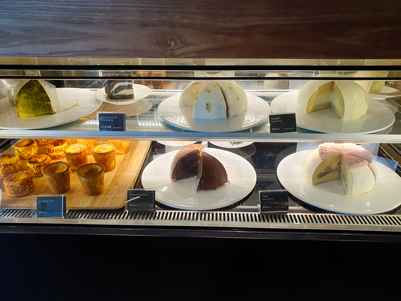 Louisa Coffee cakes & tarts