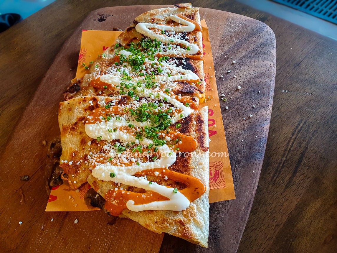 Huevos Trinity Mushroom Quesadilla