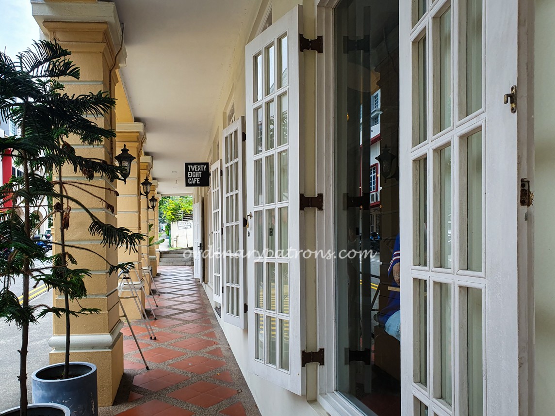 Twenty Eight Cafe casual bistro on Wilkie Road