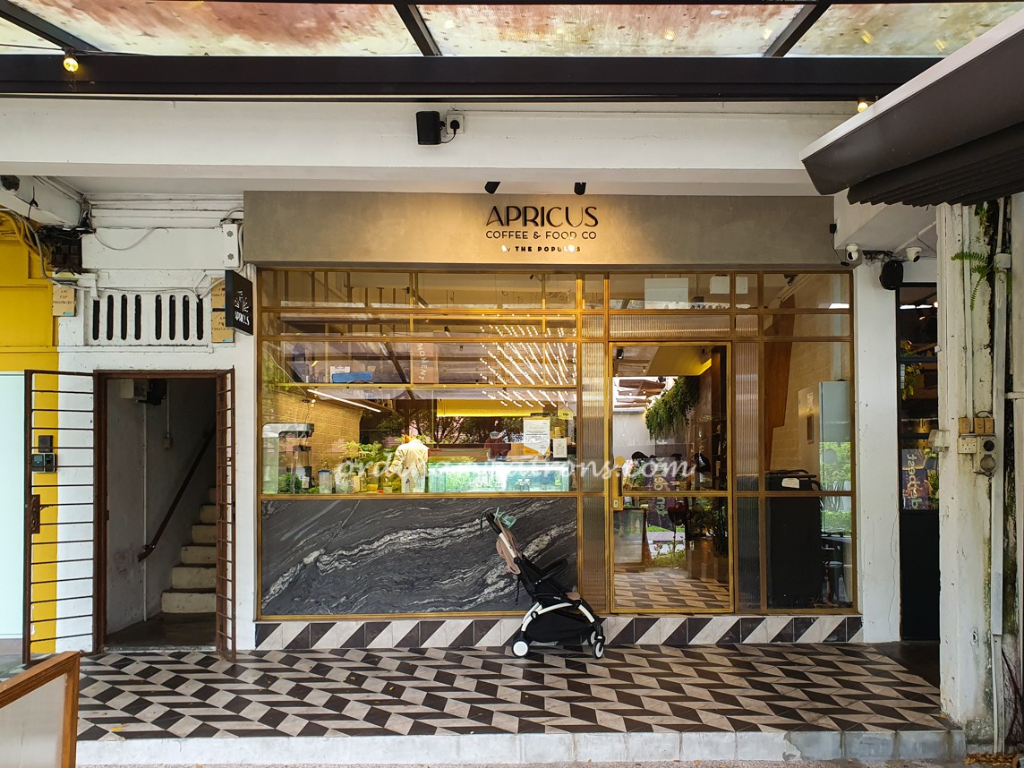 Apricus Coffee & Food Co in Jalan Kayu