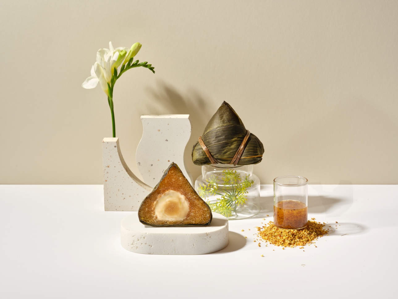 Li Bai Cantonese Restaurant - NEW Lotus Paste Kansui (Jianshui) Rice Dumpling