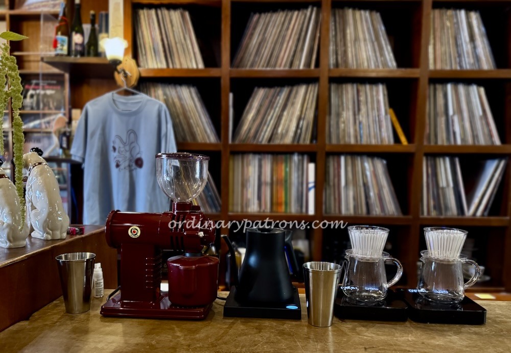 Corner Corner Cafe