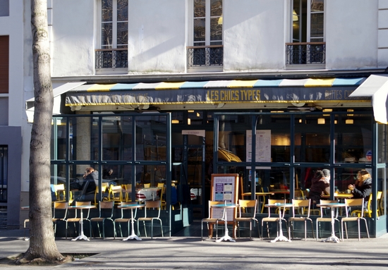 Best Spots To Grab A Drink In Eastern Paris 19th Arrondissement Paris Lights Up