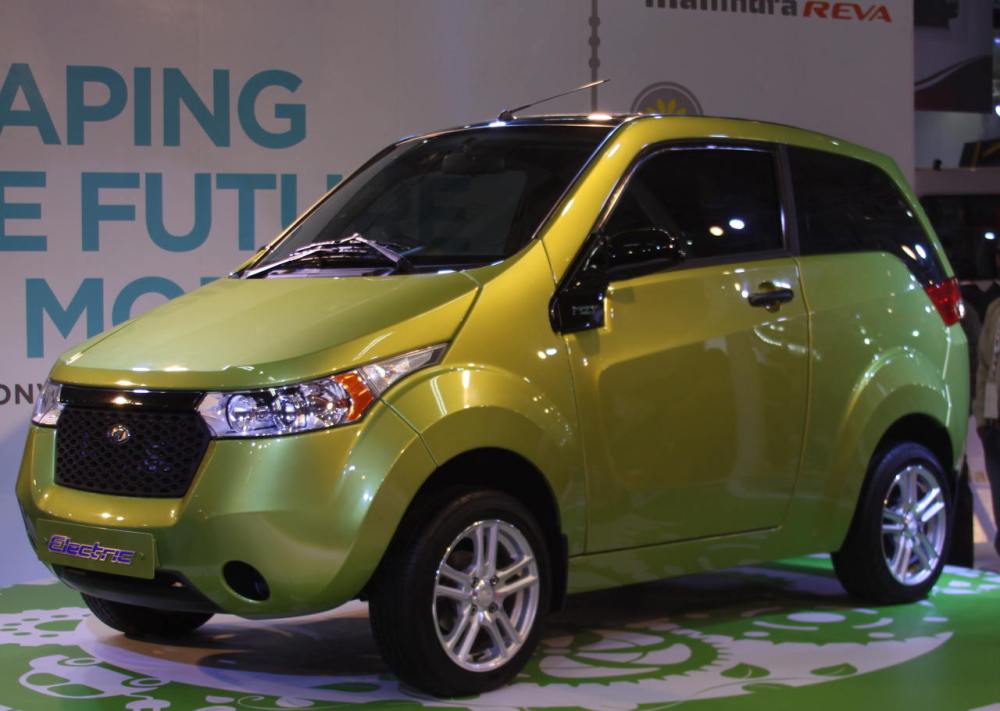 Mahindra-Reva-E20-electric