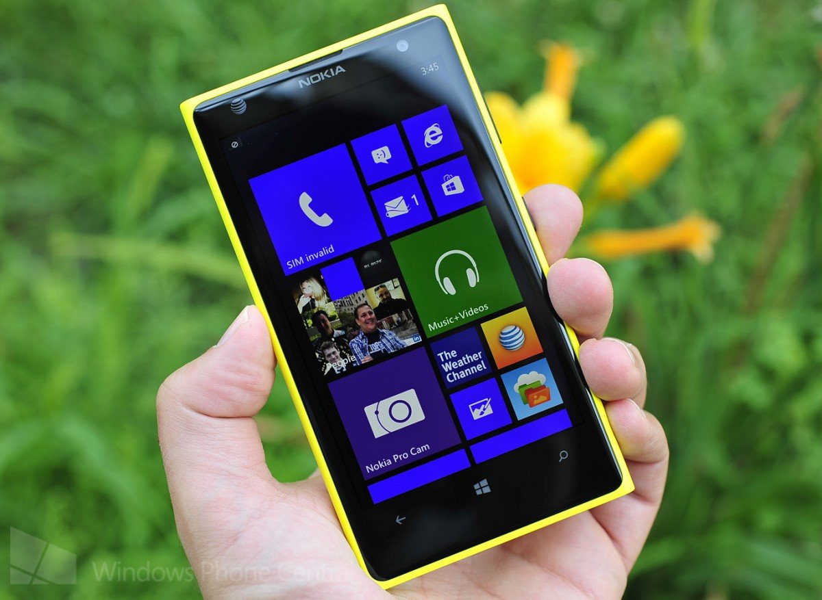 Nokia_Lumia_1020_Yellow