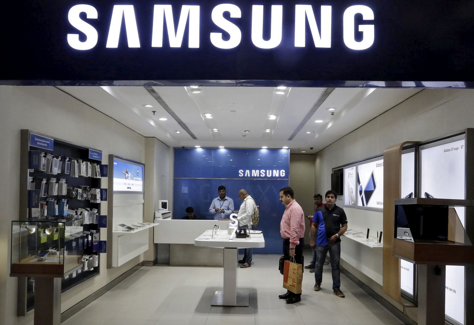 SAMSUNG