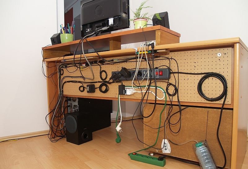 Cable-Management