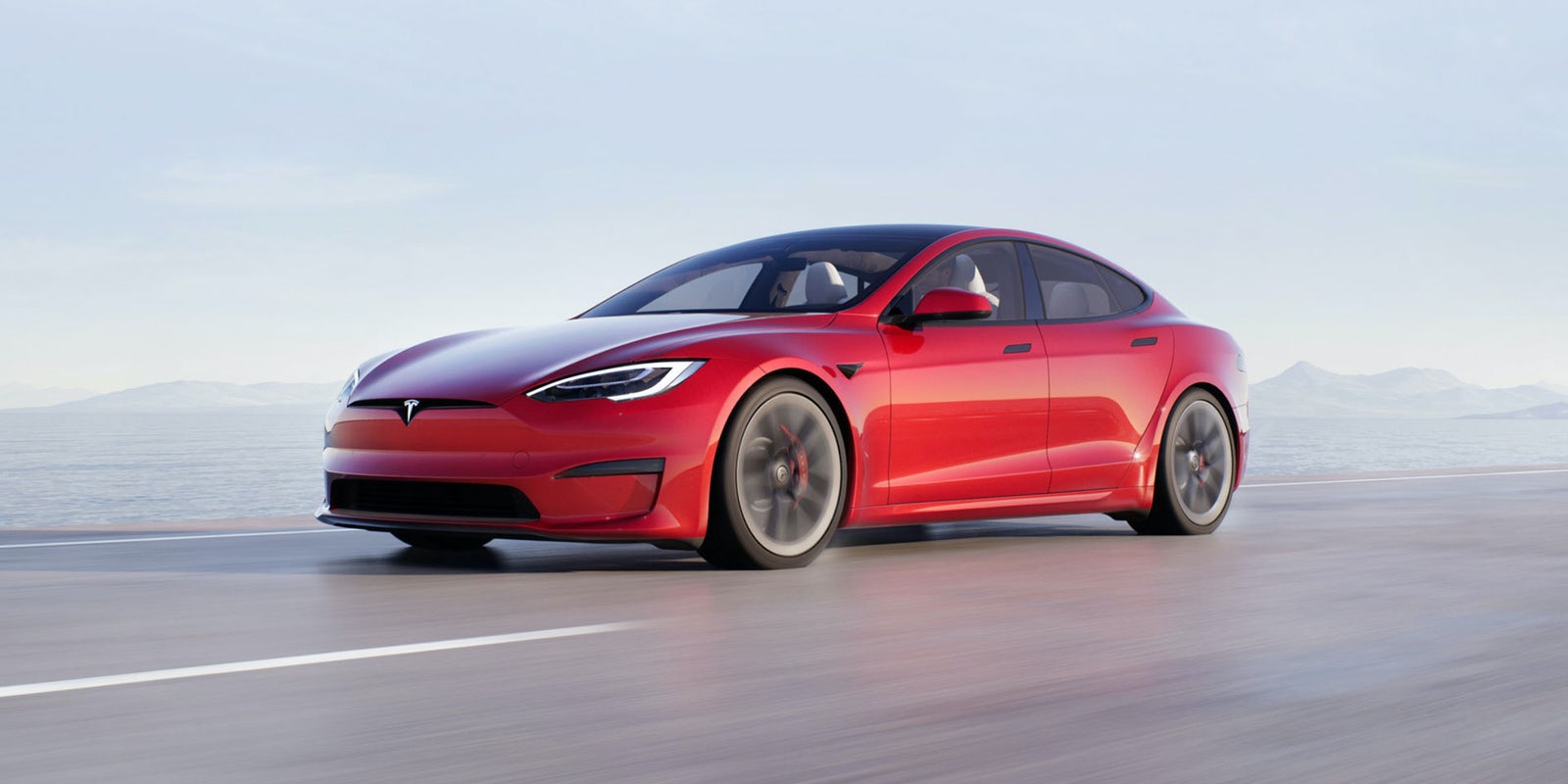 tesla-model-s-2022-front-driving