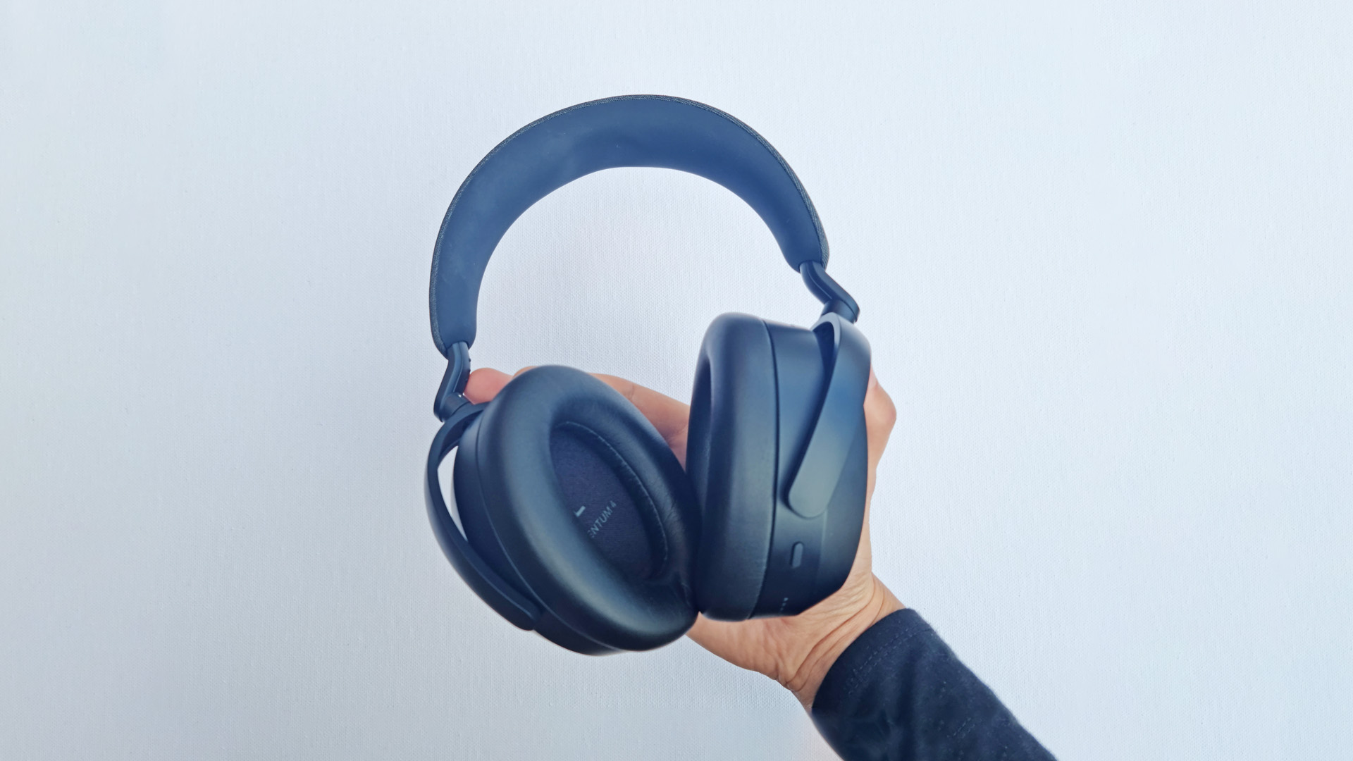 Sennheiser MOMENTUM 4