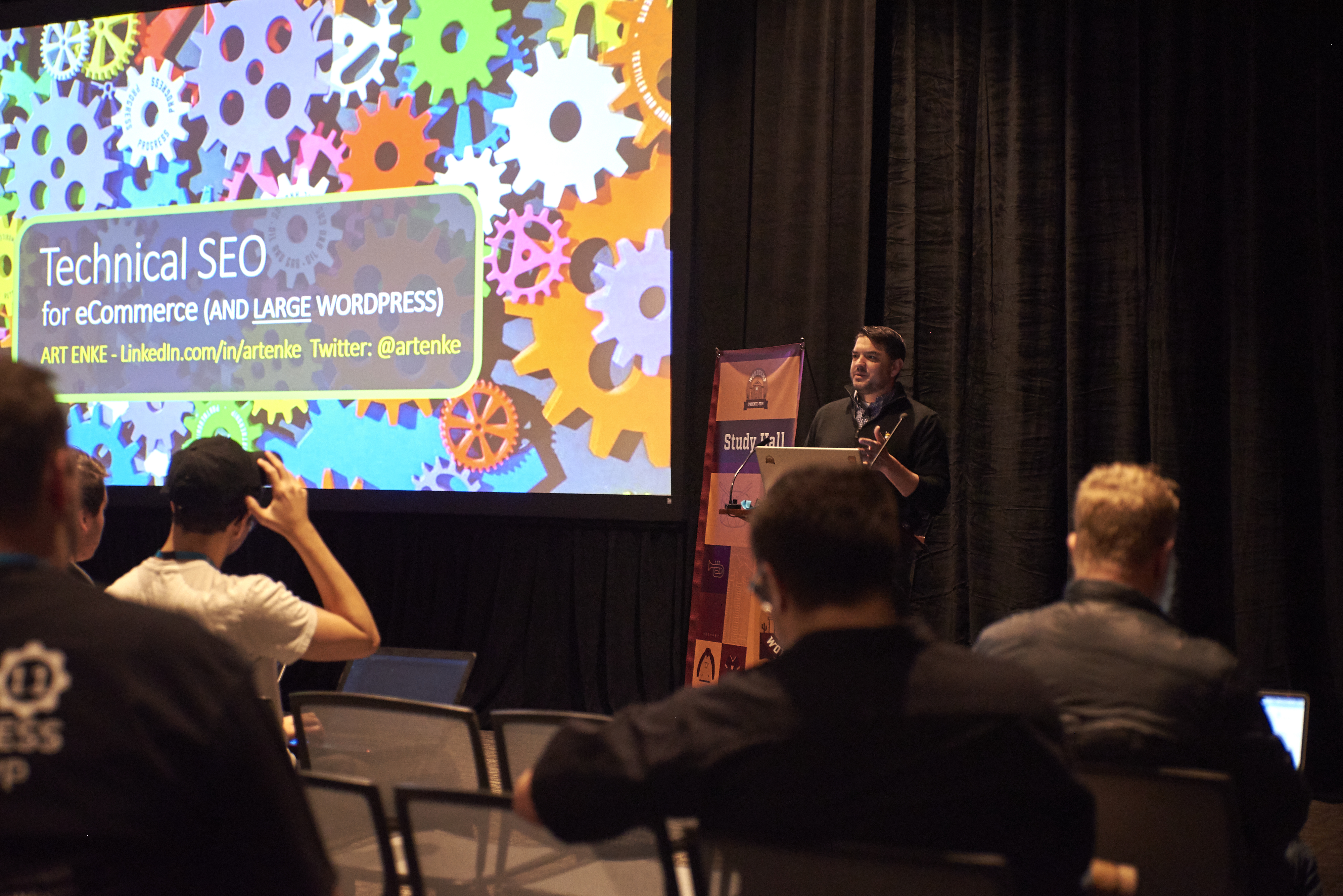 Art Enke presenting on Technical SEO at WordCamp Phoenix 2019.