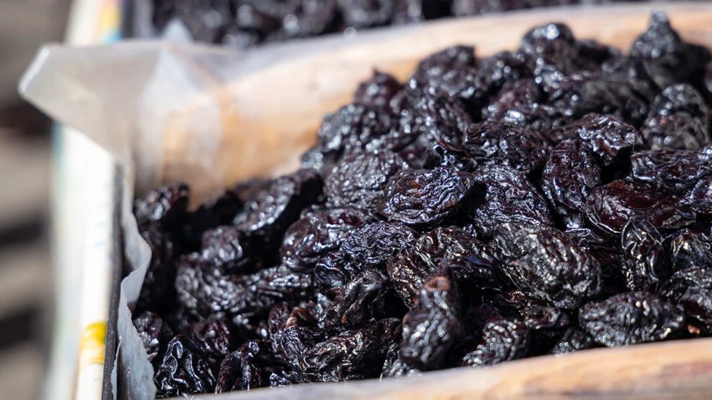 13 Home Remedies To Relieve Constipation Naturally