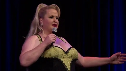 Daphne De Luxe Gewicht Promi Medien