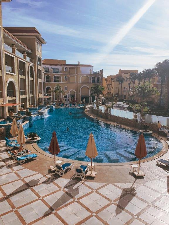 What S It Like Sunrise Romance Resort Sahl Hasheesh Adults Only Queen On A Journey