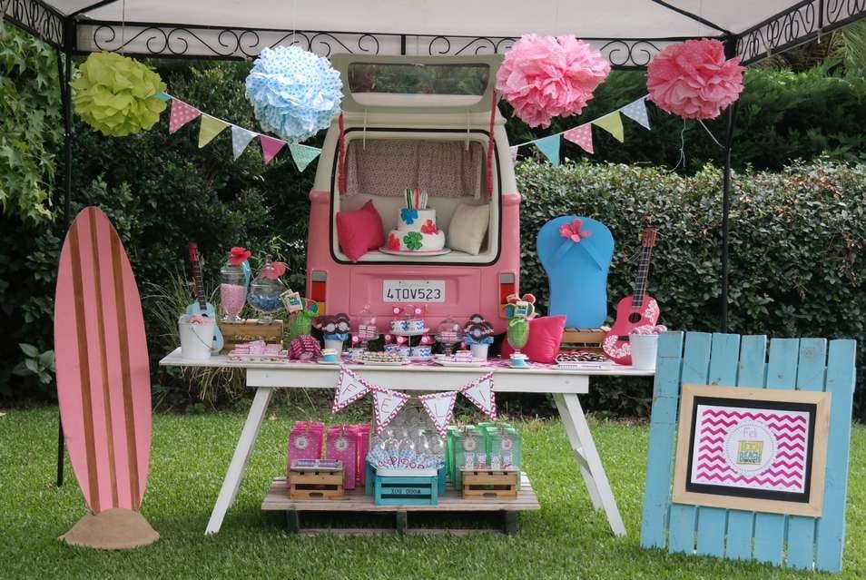 18 Cool Birthday Party Ideas For Teenagers They Ll Flip Over Raising Teens Today