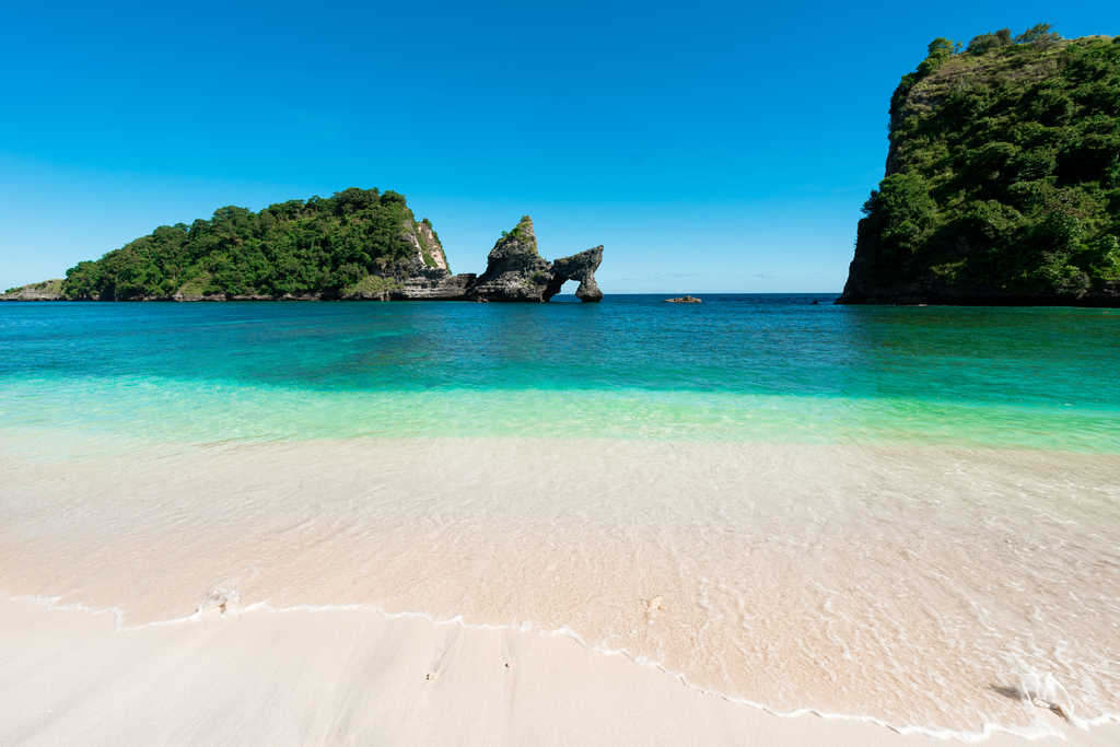 Turquoise water at Atuh Beach