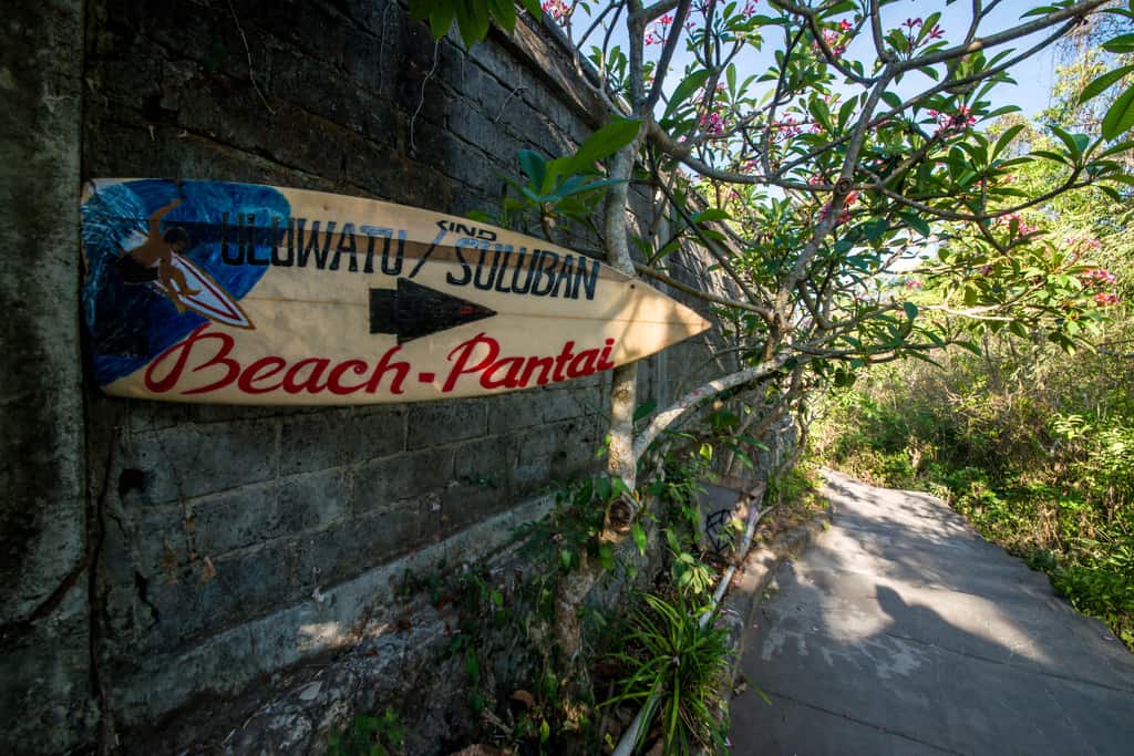 Suluban Beach sign