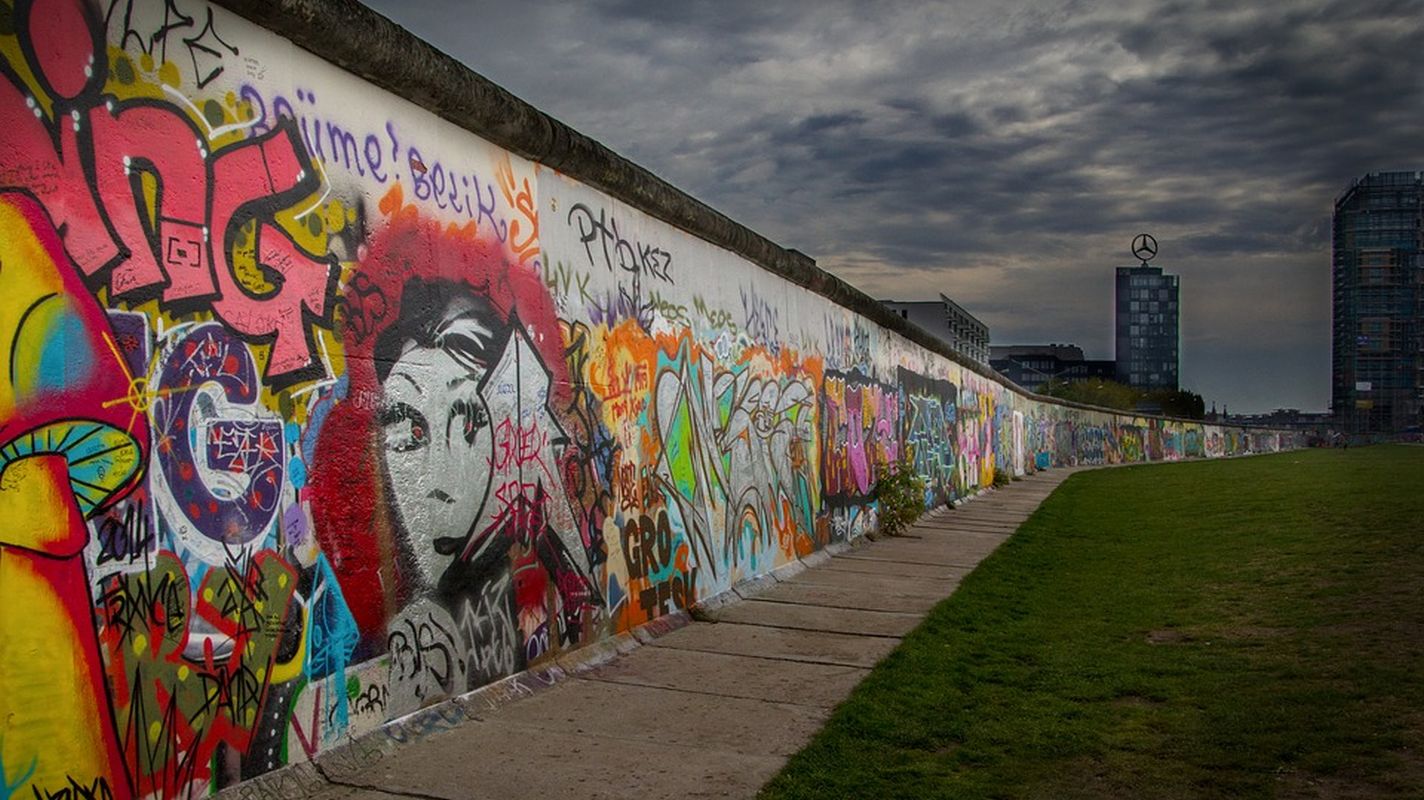 Warum Wurde Die Berliner Mauer Gebaut Wie Und Warum Ist Die Berliner Mauer Gefallen