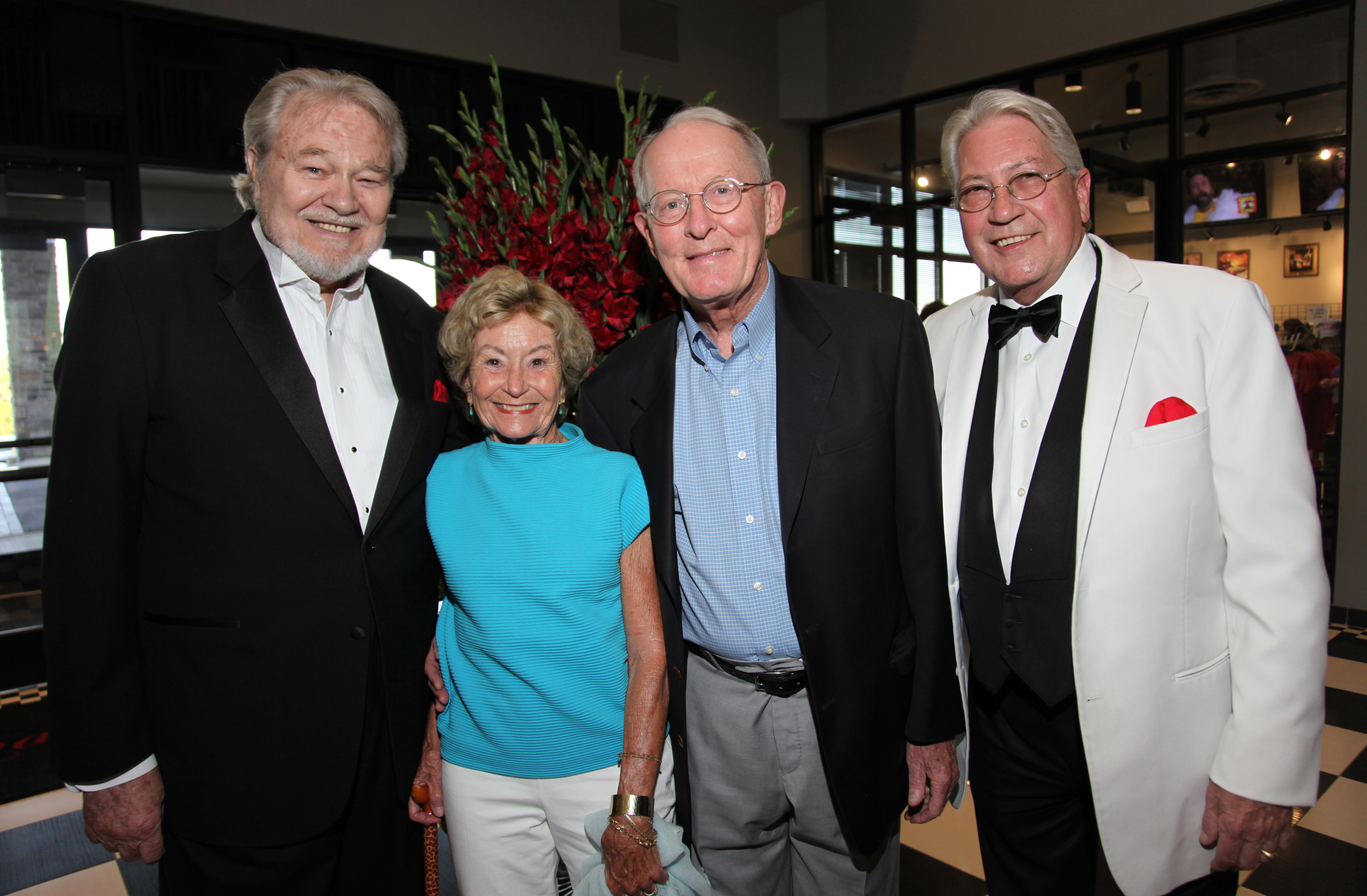 Senator Lamar Alexander Performs With Ray Stevens At The Ray Stevens Cabaray Ray Stevens