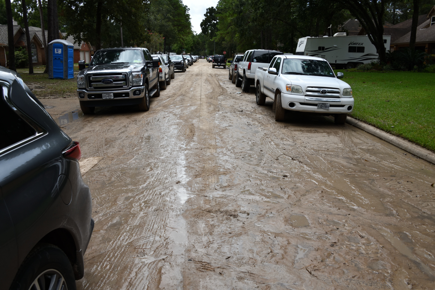 Special City Of Houston Procedures For Flood Debris Pickup And Drainage Concerns Reduce Flooding