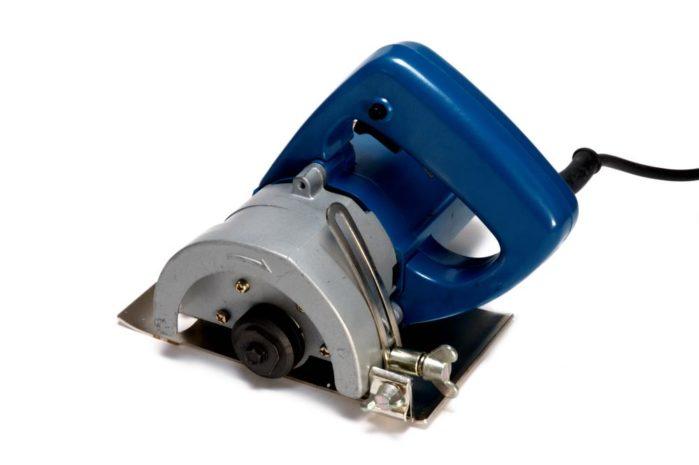 Using the Best Tile Saw Is Essential to Doing a Tile Job the Right Way Using the Best Tile Saw Is Essential to Doing a Tile Job the Right Way